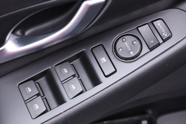 Hyundai i30 1,5 T-GDI 117kW Smart Aut. CZ DPH