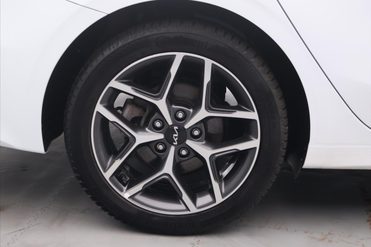 Kia Ceed SW 1,5 T-GDI 118kW TOP DCT CZ