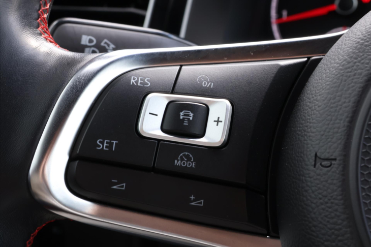 Volkswagen Polo 2,0 TSI GTI 147kW DSG LED Beats