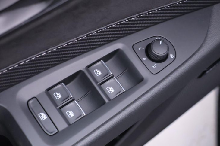 Seat Leon 2,0 TSI 221kW Cupra CZ 4x4