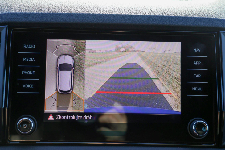 Škoda Karoq 1,5 TSi Sportline DSG 1.Maj DPH