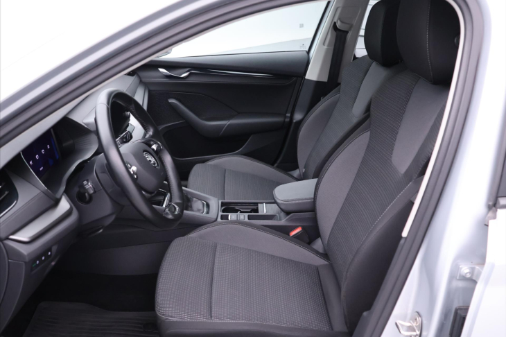 Škoda Octavia 2,0 TDI 85kW Ambition CZ DPH