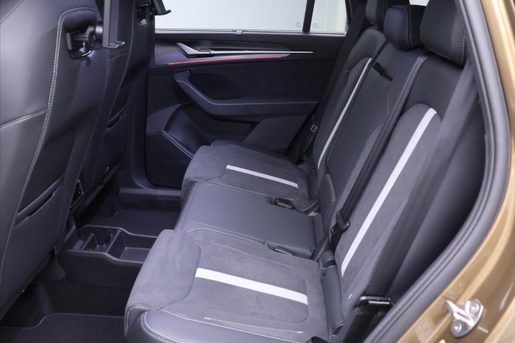 Škoda Kodiaq 2,0 2.0 TDI Sportline 4x4 DSG