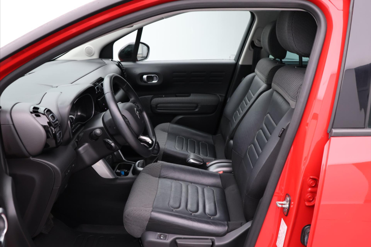 Citroën C3 Aircross 1,2 81kW Shine Aut.klima CZ
