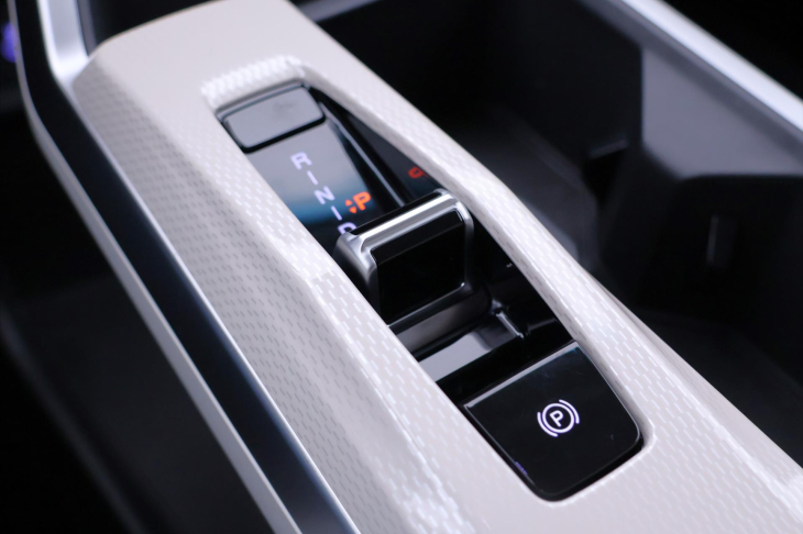 SsangYong Torres 1,5 GDI-T 120kW Premium CZ