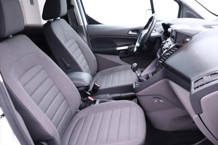 Ford Tourneo Connect 1,5 TDCi 88kW CZ Titanium DPH