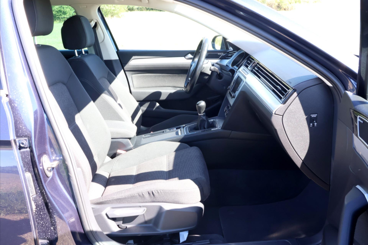 Volkswagen Passat 2.0 TDI 110kW Comfortline