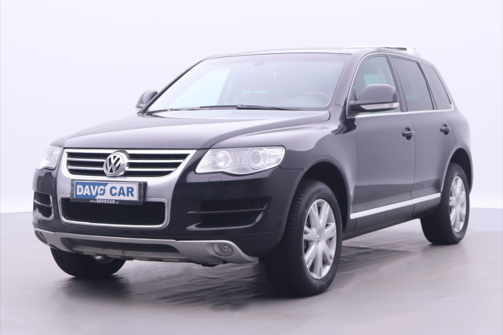 Volkswagen Touareg 3,0 TDi 176kW CZ 4M Serv.kniha