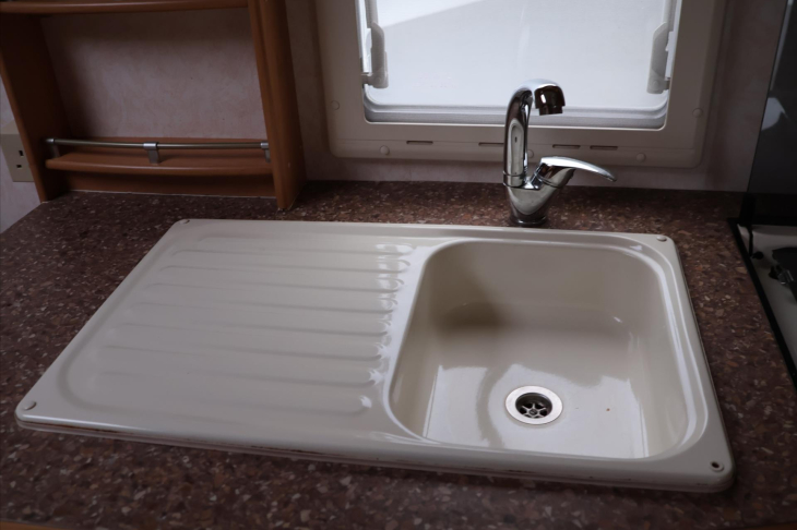 Coachmen Ostatní Caravan VIP 460/2 obytný přívěs
