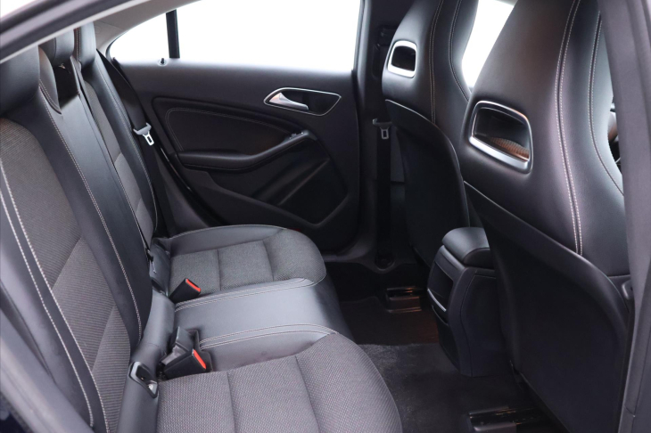 Mercedes-Benz CLA 1,5 180d 80kW DPH STK 6/27