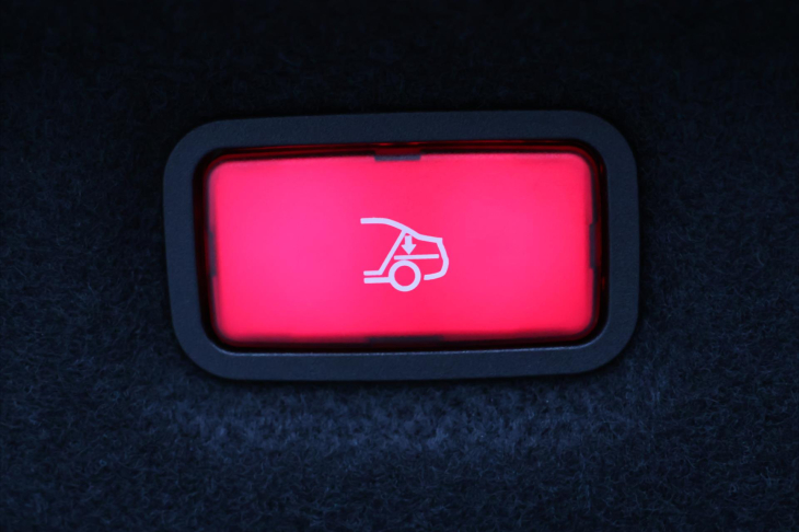 Mercedes-Benz SL 4,0 63AMG 4Matic+ CZ DPH