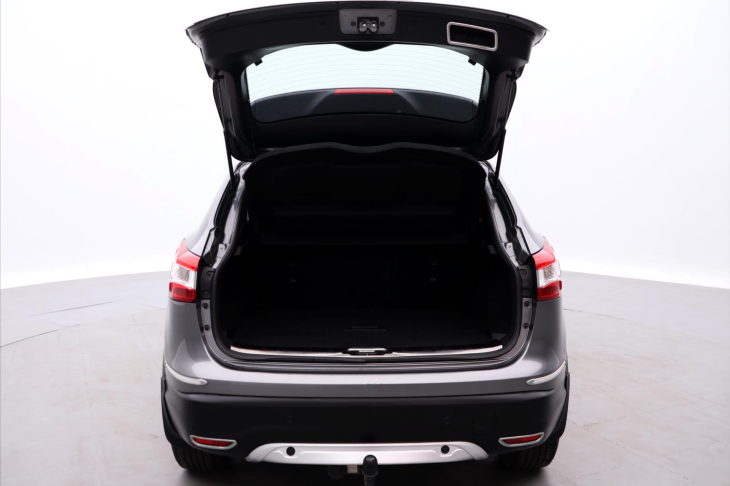 Nissan Qashqai 1,2 DIG-T 95KW CZ Acenta