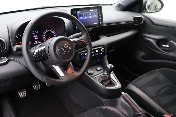 Toyota Yaris 1,6 Turbo AWD GR Four Circuit Pack