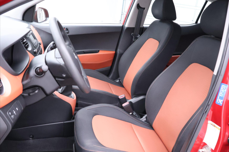 Hyundai i10 1,0 i 48kW CZ Klima Serv.Kniha