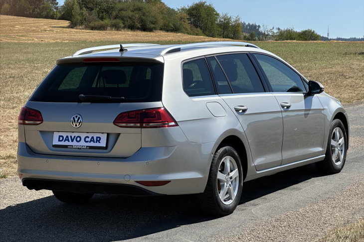 Volkswagen Golf 1,4 TSI 90kW DSG Highline Xenon
