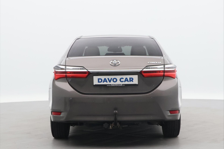 Toyota Corolla 1,6 VVT-i Aut. CZ Executive