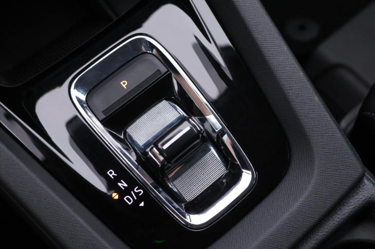 Škoda Octavia 1,5 TSI DSG CZ Style 1.Maj DPH