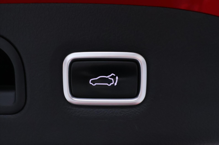 Kia Stinger 3,3 T-GDi 269kW GT DPH CZ