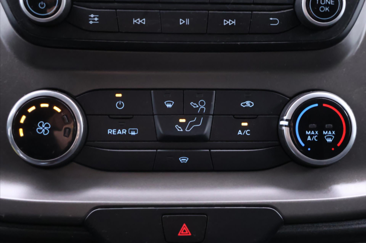 Ford Transit Custom 2,0 TDCi 95kW Klima 9-Míst