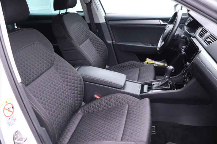 Škoda Superb 2,0 TDI 140 4x4 DSG Style