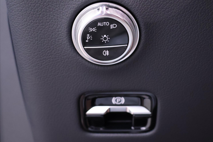 Mercedes-Benz GLC 2,0 220d 4Matic kupé AMG Premium