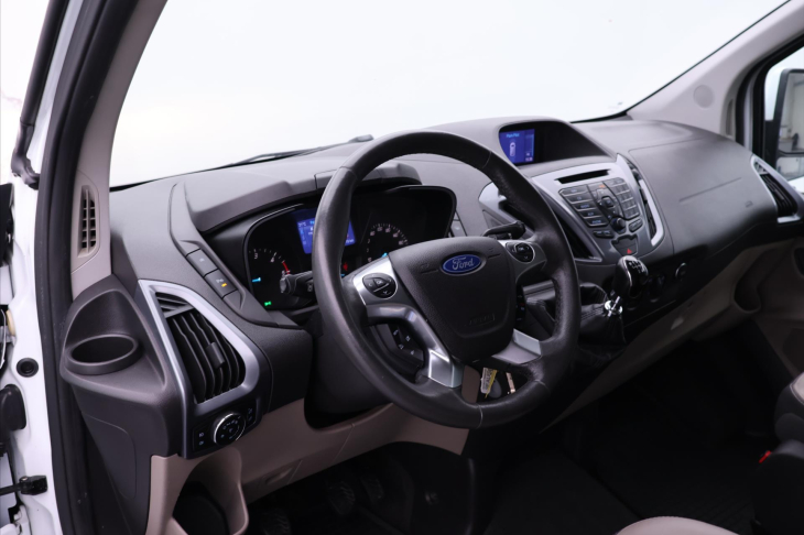 Ford Tourneo Custom 2,2 TDCi 114kW CZ L2 Titanium