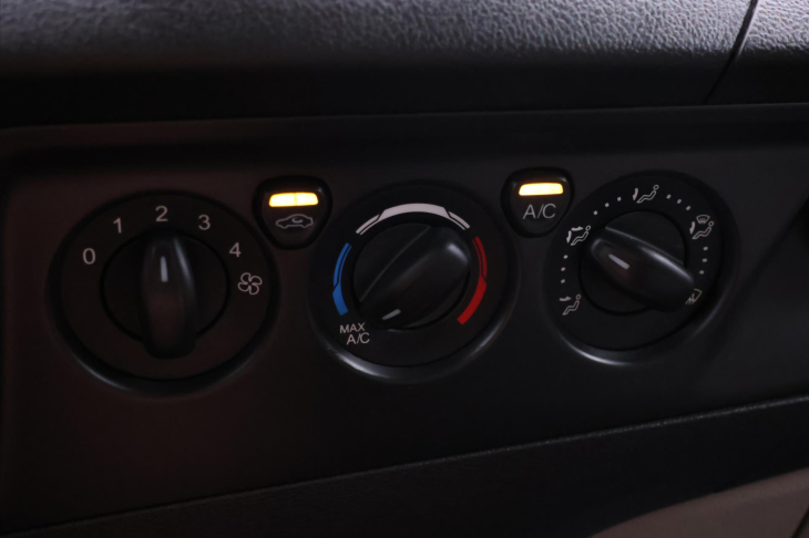 Ford Tourneo Custom 2,0 TDCI 125kW Aut. 9-Míst Kůže