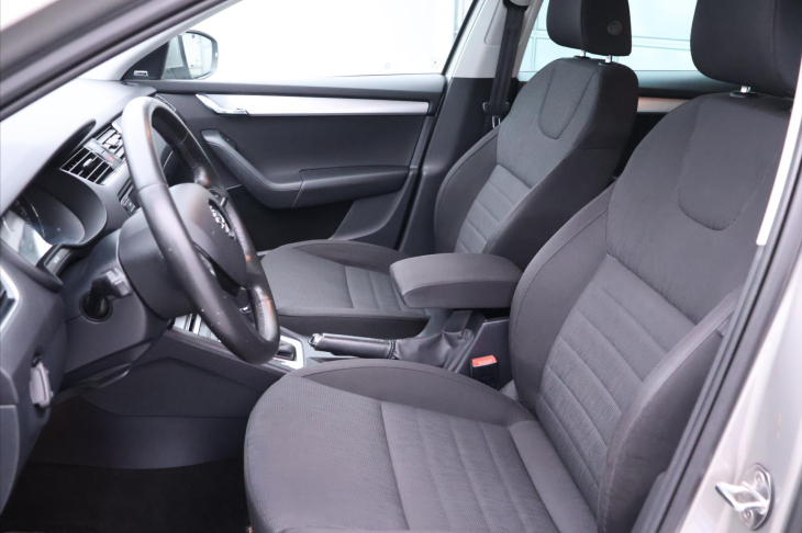 Škoda Octavia 1,4 TSI 103kW DSG Xenon Tažné