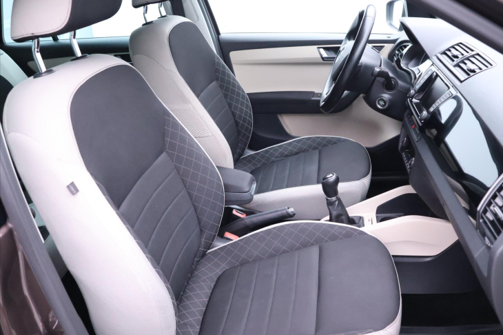 Škoda Fabia 1,4 TDI 77kW Style CZ