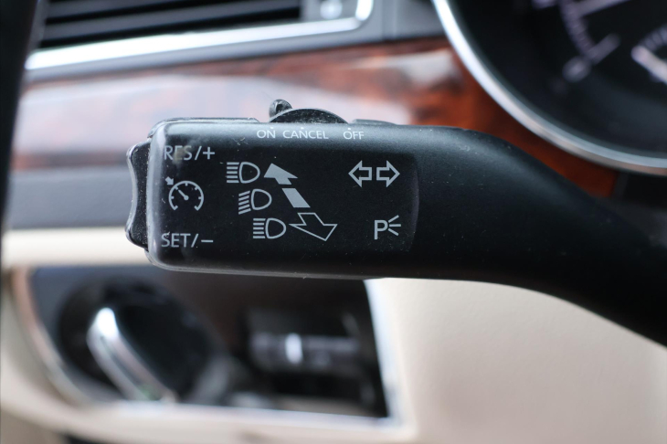 Škoda Superb 3,6 FSI 191kW Exclusive 1.Maj