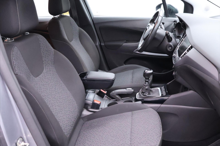 Opel Crossland 1,2 Turbo 81kW CZ 33tkm Záruka