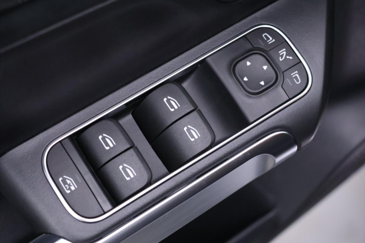 Mercedes-Benz GLB 2,0 200d 4MATIC AMG Premium