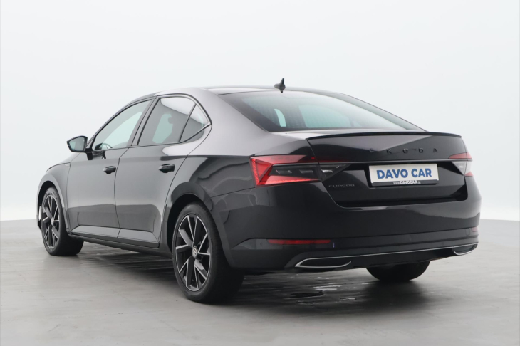 Škoda Superb 2,0 TDI 110kW SportLine DSG CZ