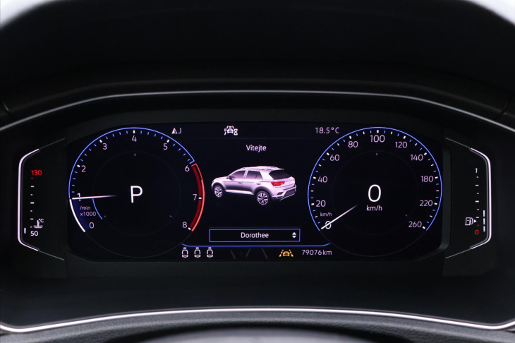 Volkswagen T-Roc 1,5 TSI DSG Design LED Tažné