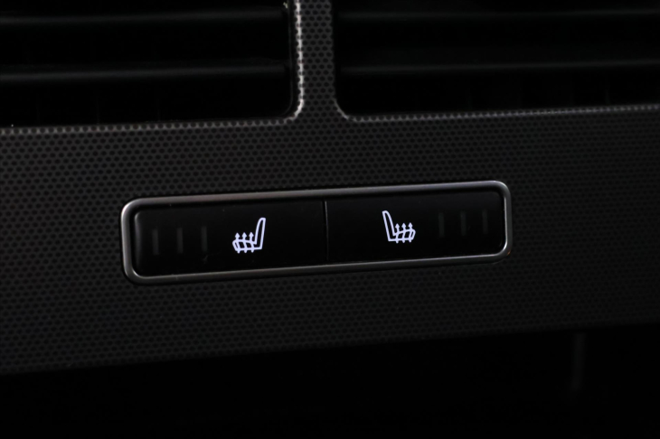 Land Rover Range Rover 3,0 SDV6 215kW HSE CZ DPH