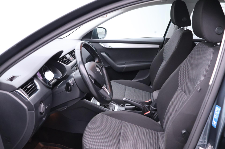 Škoda Octavia 1,6 TDI 81kW Ambition Klima