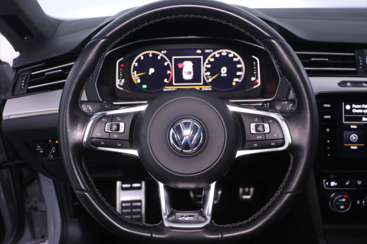 Volkswagen Arteon 2,0 TSI Performance Webasto DPH