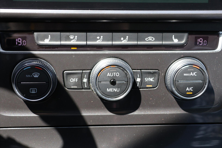 Volkswagen Golf 1,0 TSI 81kW CZ Comfort LED
