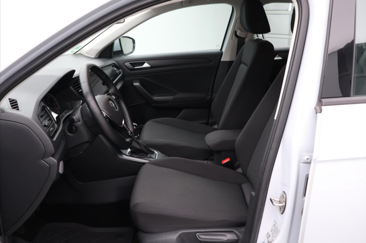 Volkswagen T-Roc 1,5 TSI 110 kW Aut.Klima 1.Maj.