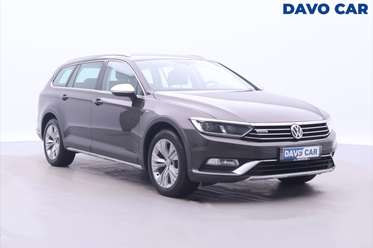 Volkswagen Passat 2,0 TDI 140kW DSG LED Alltrack