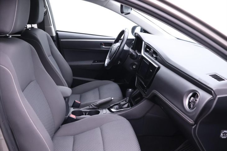 Toyota Corolla 1,6 VVT 97kW Aut. LPG LED CZ