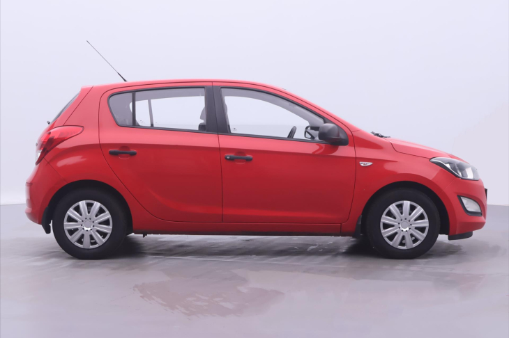 Hyundai i20 1,3 i 62kW Klimatizace CZ