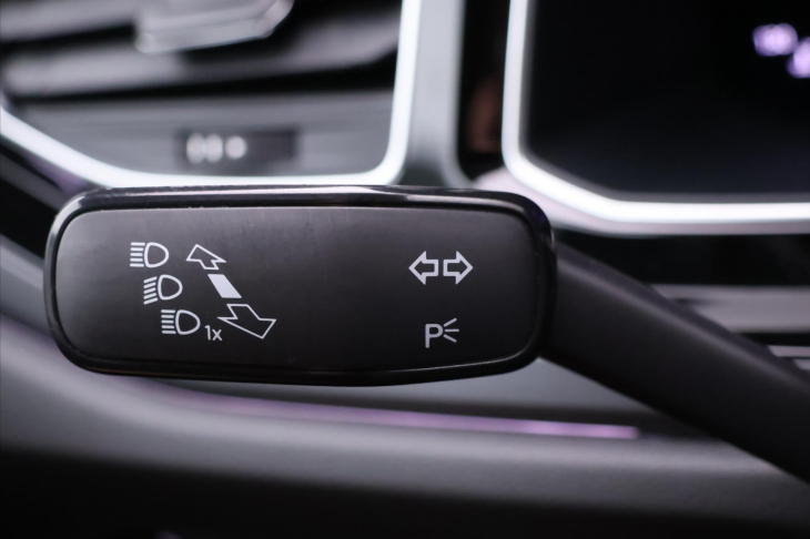 Volkswagen Taigo 1,5 TSI 110kW DSG R-Line DPH