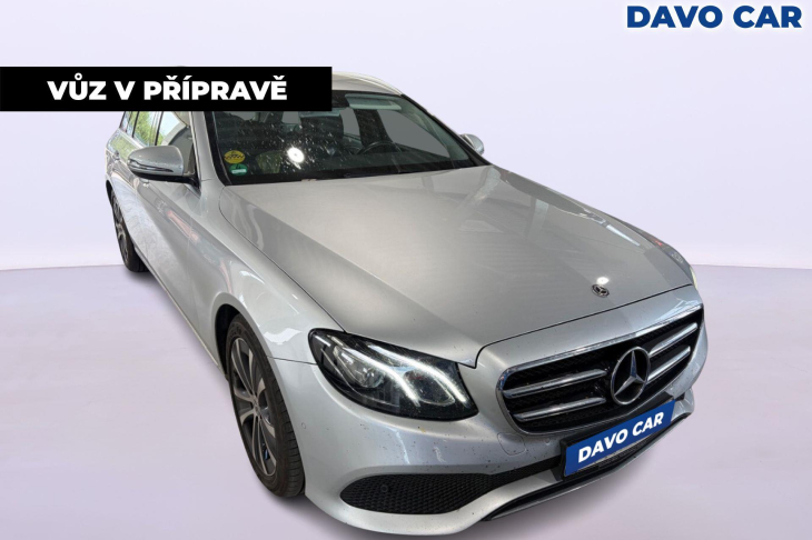 Mercedes-Benz Třídy E 2,0 220d 143kW LED Aut. Kůže