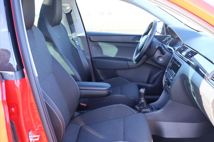 Škoda Rapid 1,2 TSI 77kW Style Plus Xenon