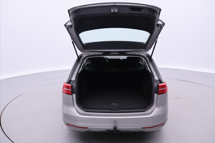 Volkswagen Passat 1,6 TDI 88kW Comfortline LED