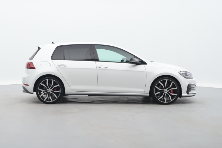 Volkswagen Golf 2,0 TSI GTI 180kW Performance