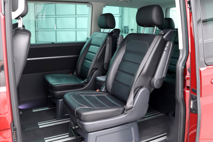 Volkswagen Multivan 2,0 TDI DSG Generation Six DPH