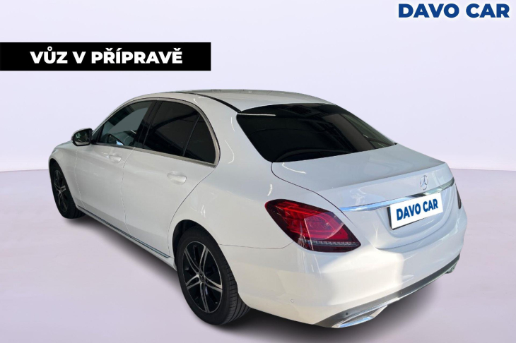 Mercedes-Benz Třídy C 1,6 C180 115 kW Full LED