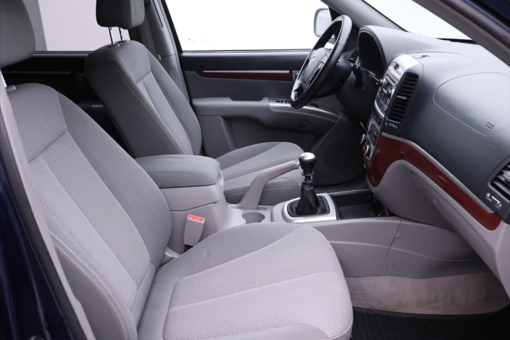 Hyundai Santa Fe 2,2 CRDi 114kW 4x4 7-Míst